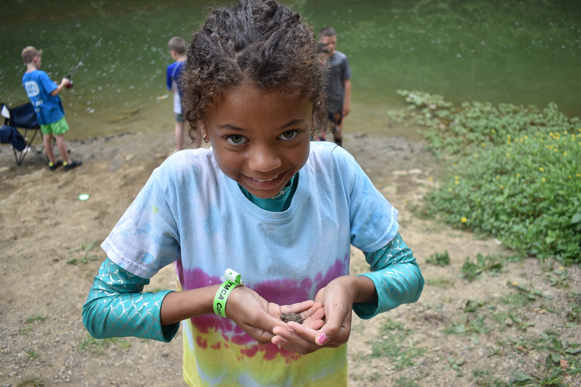 Charlotte Found A Frog